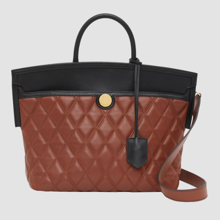 유럽직배송 버버리 스몰 토트백 BURBERRY Small Quilted Leather Society Top Handle Bag 80231251