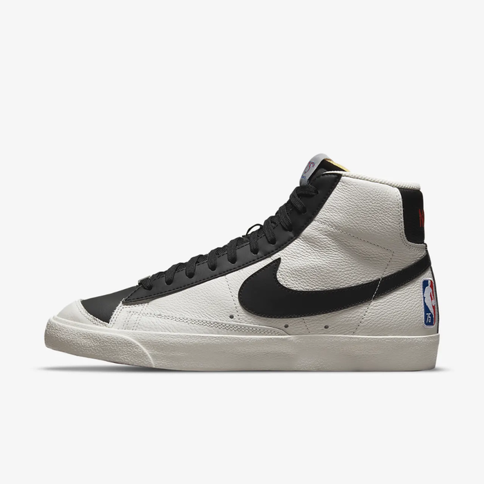 유럽직배송 나이키 NIKE Nike Blazer Mid &#039;77 EMB Men&#039;s Shoe DD8025-101